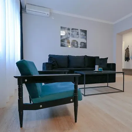 Heart Of Apartment *